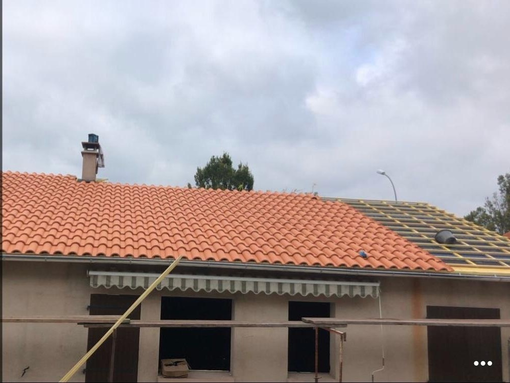 Rénovation toiture en tuiles à Cholet