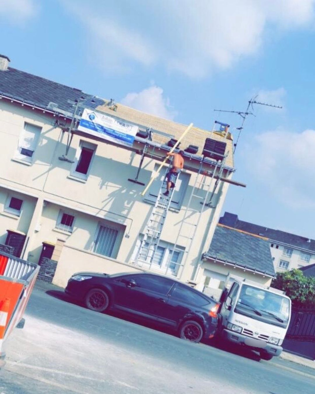 Rénovation d'une toiture à Trélazé, Couverture en ardoise