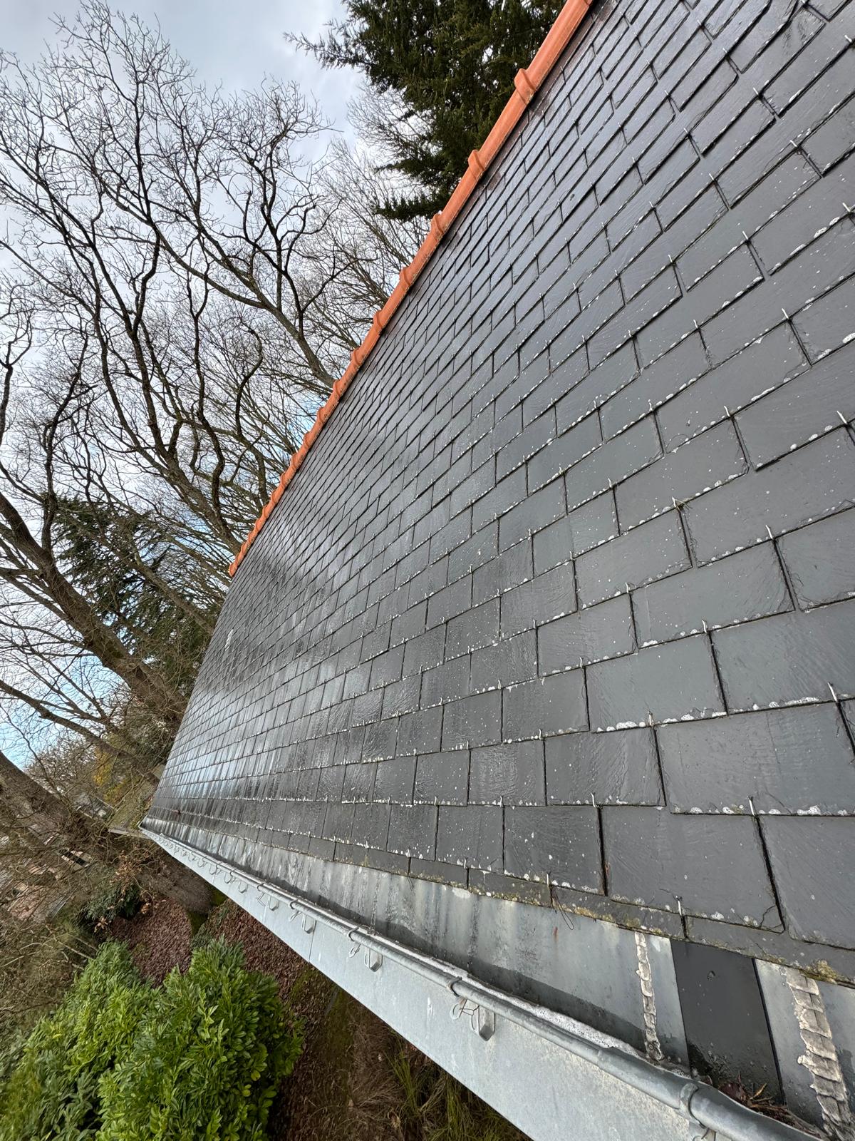 Entretien toiture ardoise gouttière