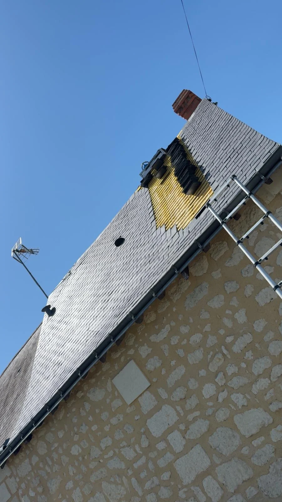 Couvreur à Écouflant - Remplacement toiture ardoise à Écouflant