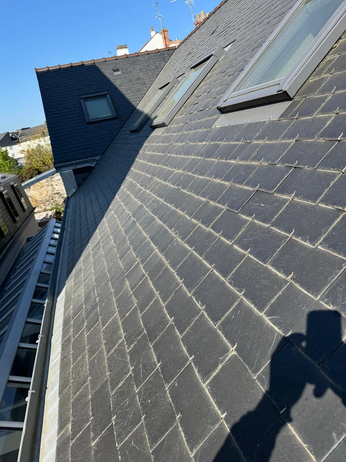 Couvreur à Angers : remplacement d'une toiture en ardoise